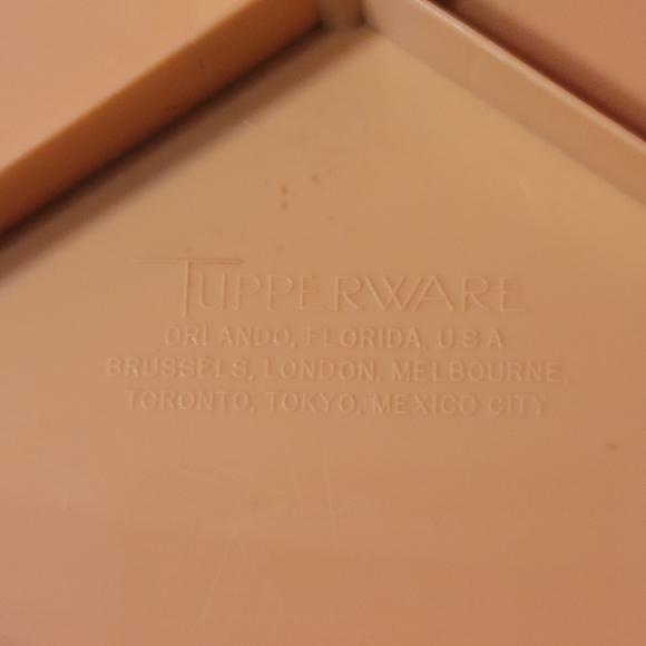 Vintage Tupperware Rectangle Cake Container #622-2 & 623-2 - Picture 8 of 12